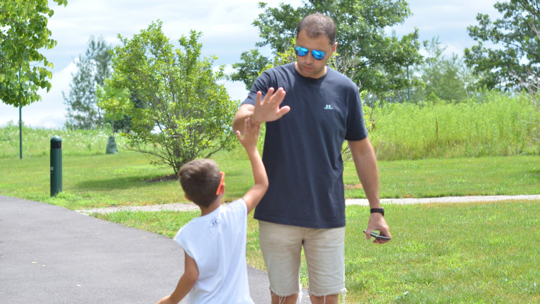 New Hiking Adventure: Vernon Hills Memorial Arbortheater - PROOZY